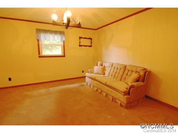 200 Fisher Road Brevard, NC 28712 - Photo 8 of 24 Gallery Image 8