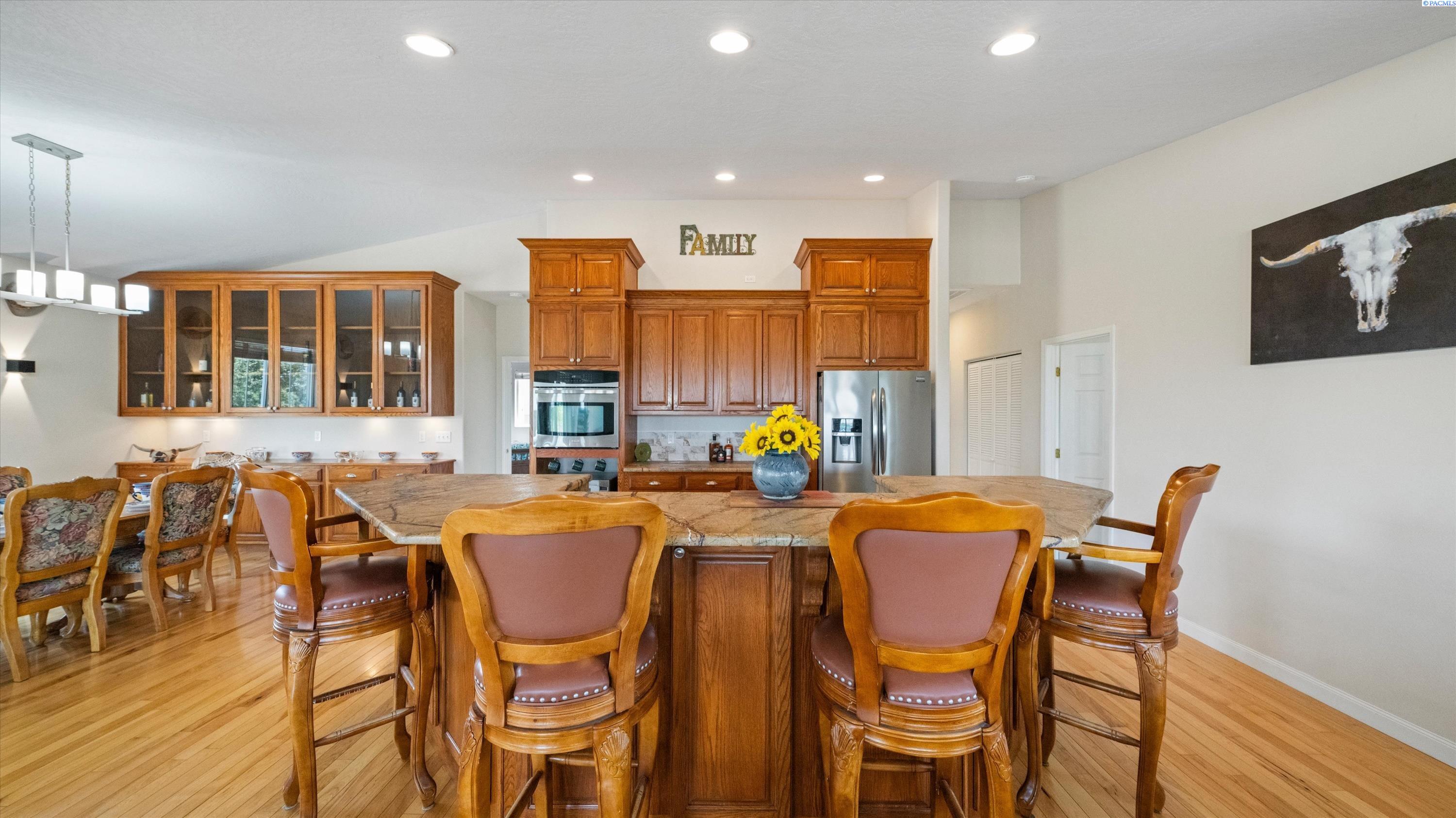 173403 West Byron Road Prosser, WA 99350 - Photo 8 of 42 Gallery Image 8