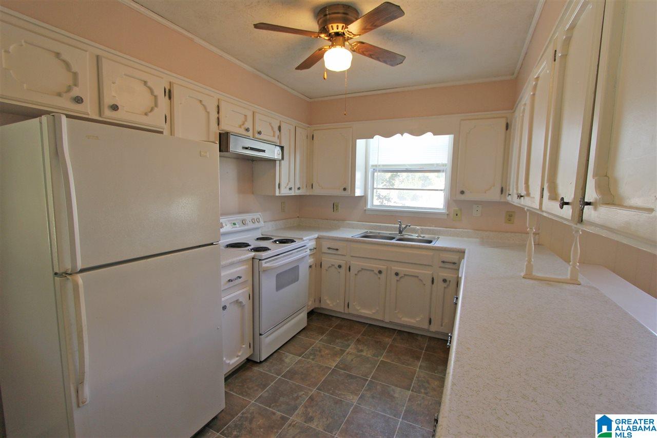 1815 Edwardian Way Anniston, AL 36207 - Photo 6 of 42