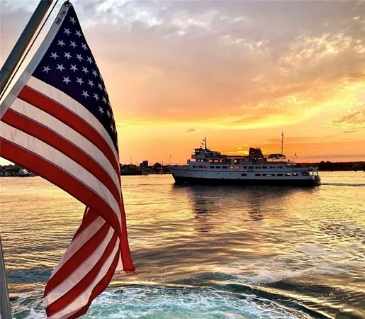 $2,700 | 56 Sand Hill Cove Road, Narragansett, RI 02882