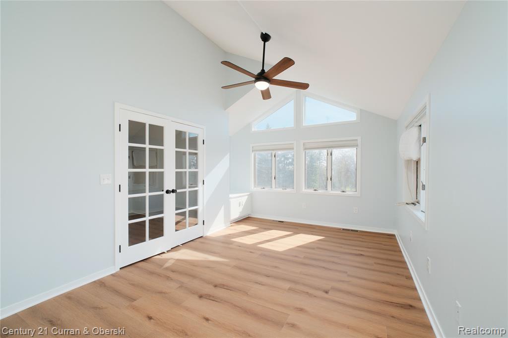 1083 North Livernois Road Rochester, MI 48306 - Photo 27 of 66