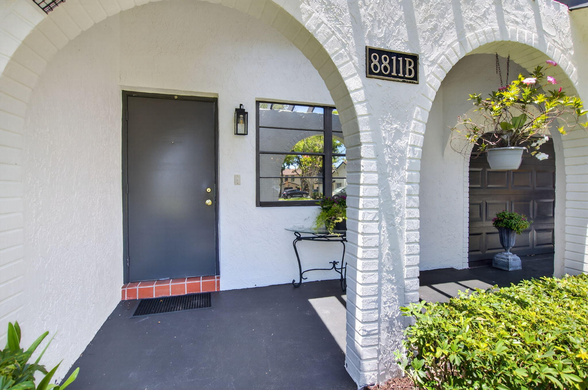 8811 Southwest 21st Court, Unit B Boca Raton, FL 33433 - Photo 4 of 46 4-web-or-mls-DSC_0596