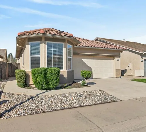 $369,000 | 7426 Sun Reign Lane, Sacramento, CA 95823
