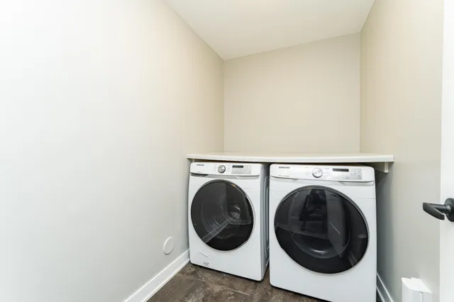 $449,990 | 2226 Marv's Lane, Stewartville, MN 55976