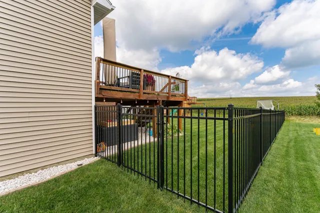 $449,990 | 2226 Marv's Lane, Stewartville, MN 55976