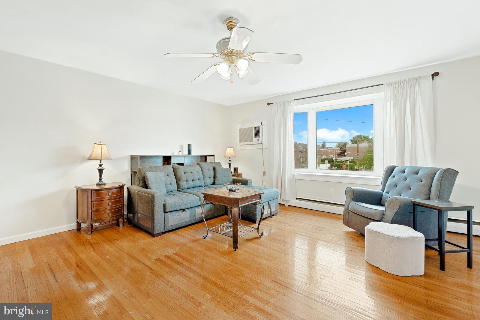 3800 Salina Road Philadelphia, PA 19154 - Photo 5 of 36 Gallery Image 5