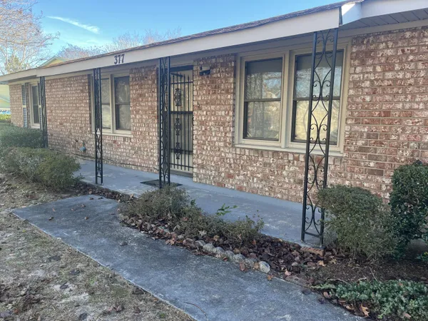 $1,350 | 377 Westmont Drive, Augusta, GA 30907