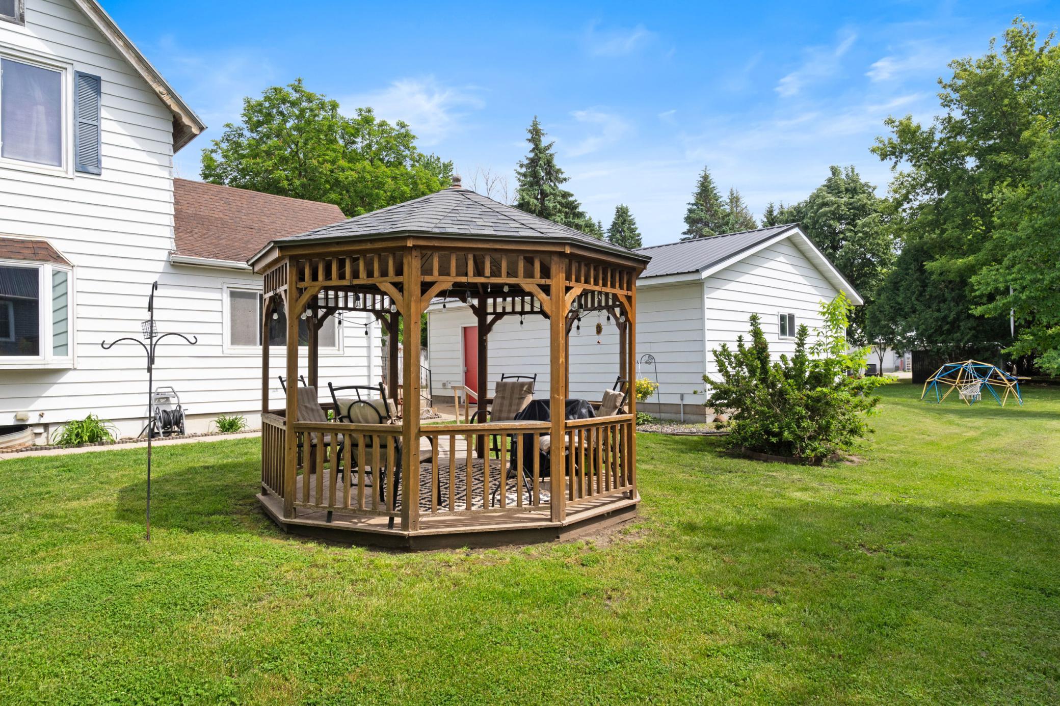 809 Home Street Kenyon, MN 55946 - Photo 31 of 37