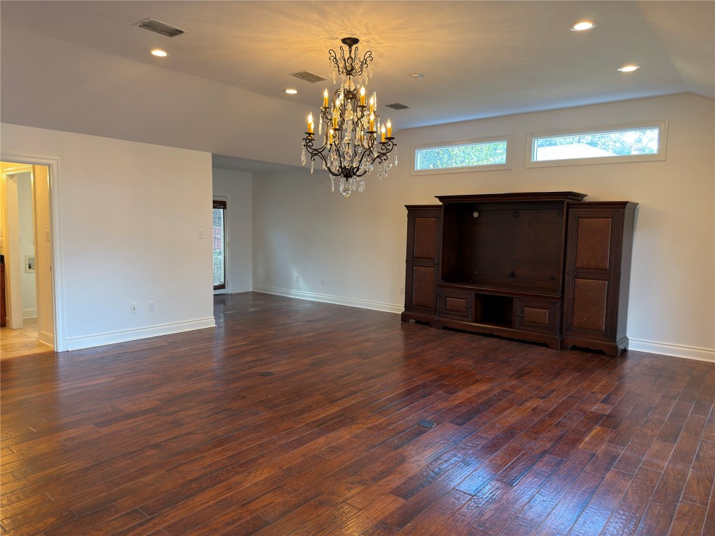3003 Burleson Road Austin, TX 78741 - Photo 13 of 35 a view of a livingroom with wooden floor