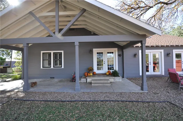$3,600 | 3003 Burleson Road, Austin, TX 78741