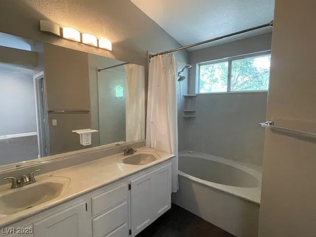 $2,250 | 2420 Pebble Springs Court, Henderson, NV 89074