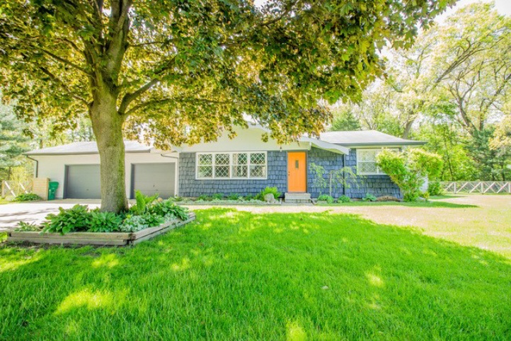 55319 Cedar Ridge Road Elkhart, IN 46514 - Photo 1 of 22 Gallery Image 1