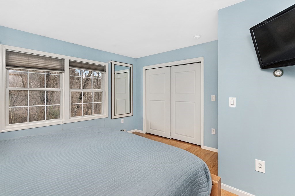 89 Leland Road Norfolk, MA 02056 - Photo 12 of 25 Gallery Image 12