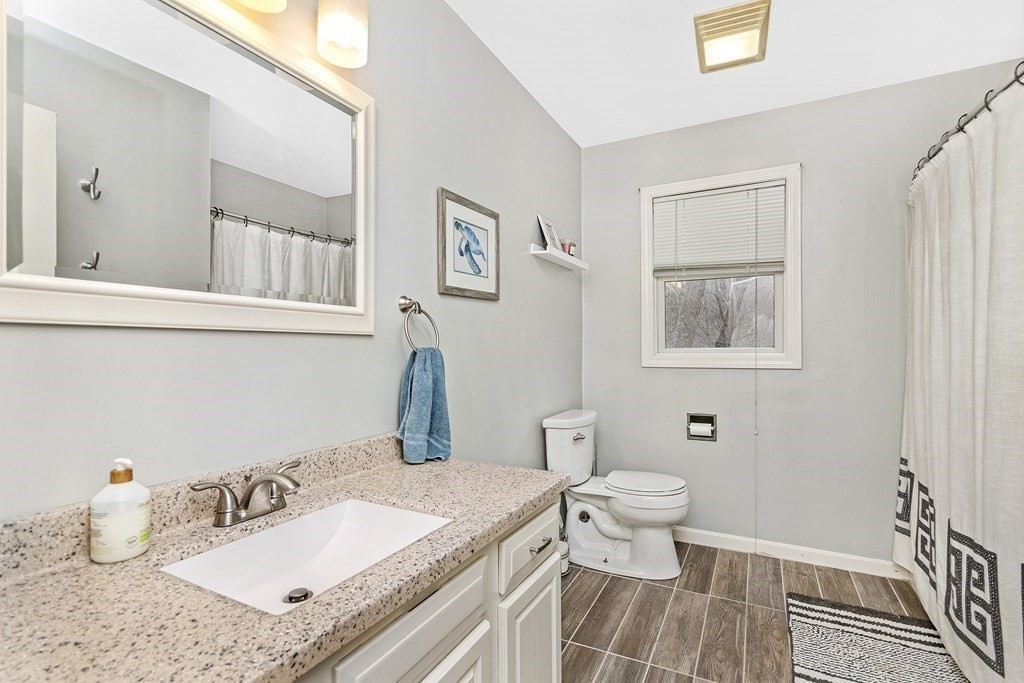 89 Leland Road Norfolk, MA 02056 - Photo 13 of 25 Gallery Image 13