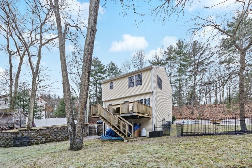 89 Leland Road Norfolk, MA 02056 - Photo 21 of 25 Gallery Image 21