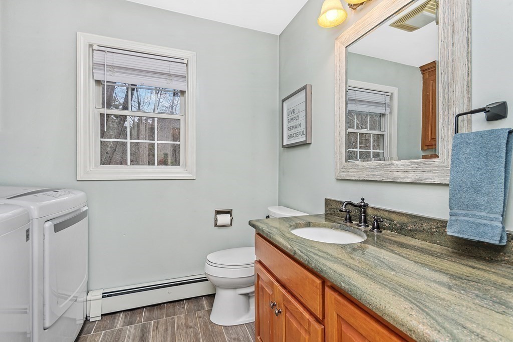 89 Leland Road Norfolk, MA 02056 - Photo 10 of 25 Gallery Image 10