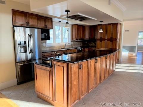 462 Main Street Cromwell, CT 06416 - Photo 4 of 40