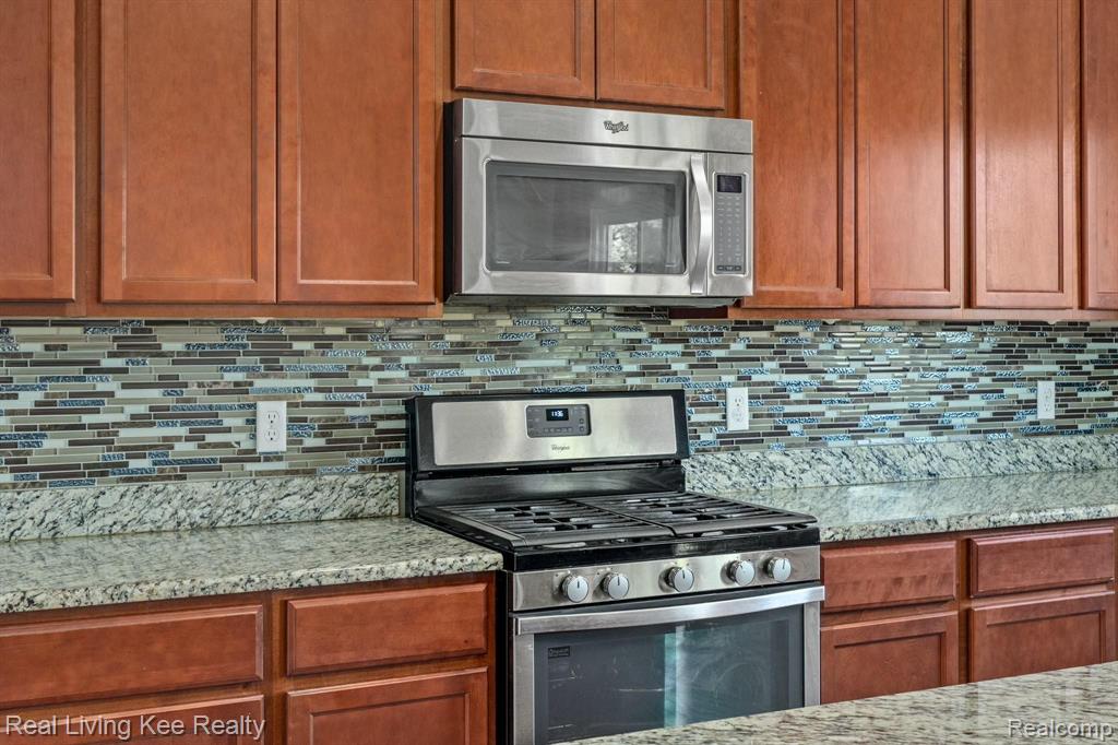 3175 Wren Lane Rochester Hills, MI 48309 - Photo 20 of 46