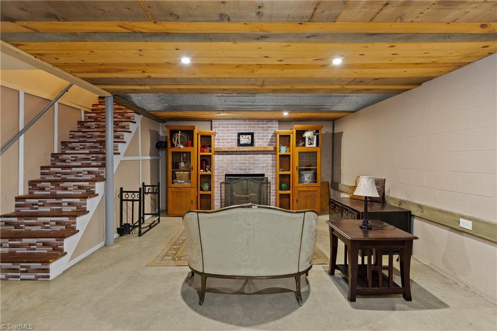 3836 Old Lexington Road Winston-Salem, NC 27107 - Photo 12 of 17
