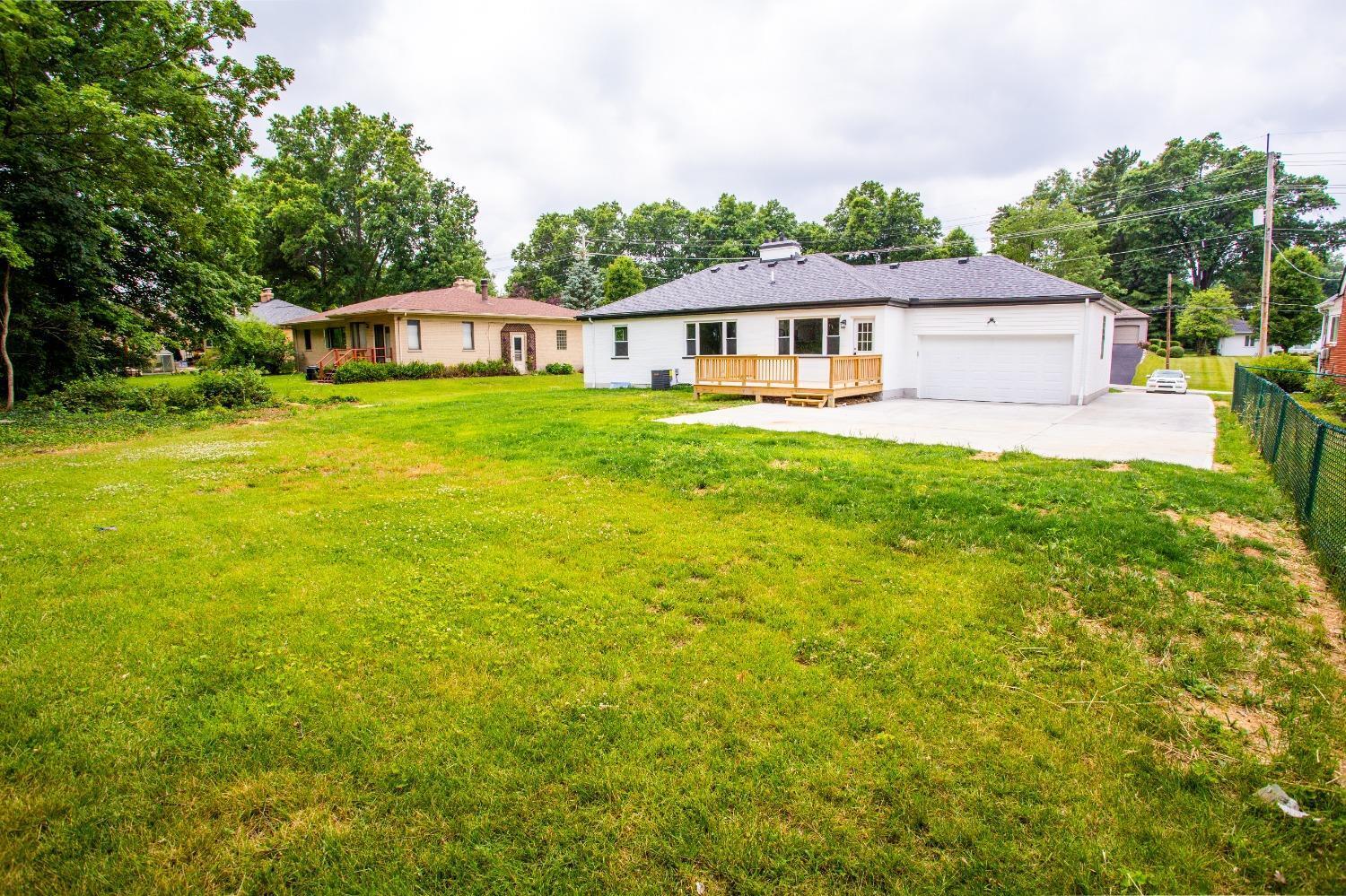 1794 Linneman Road Cincinnati, OH 45238 - Photo 27 of 31