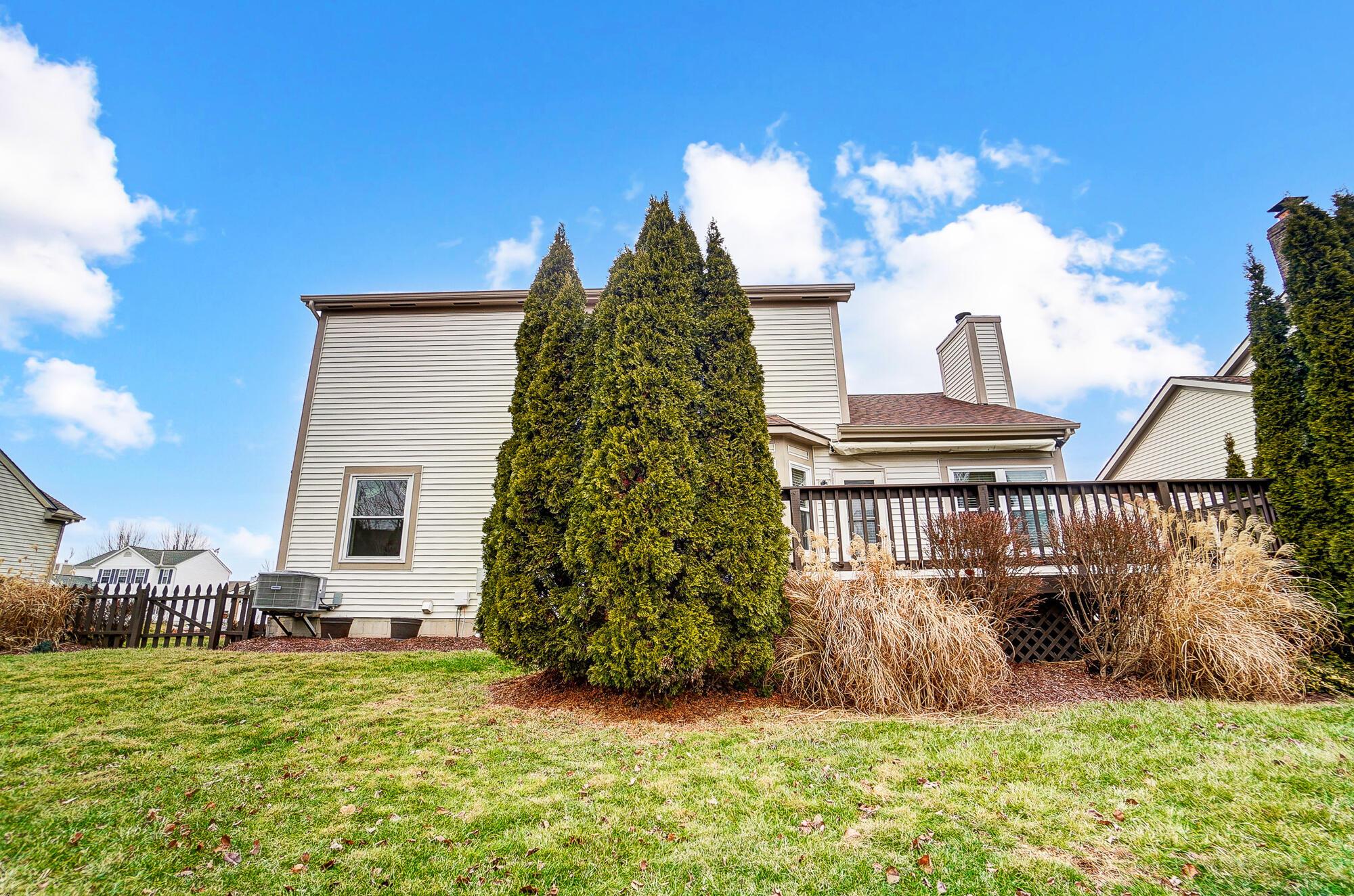 5337 Sutter Home Road Hilliard, OH 43026 - Photo 61 of 72 Well landscaped yard!