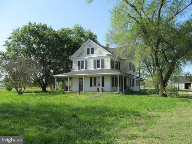 Exterior (Front)
