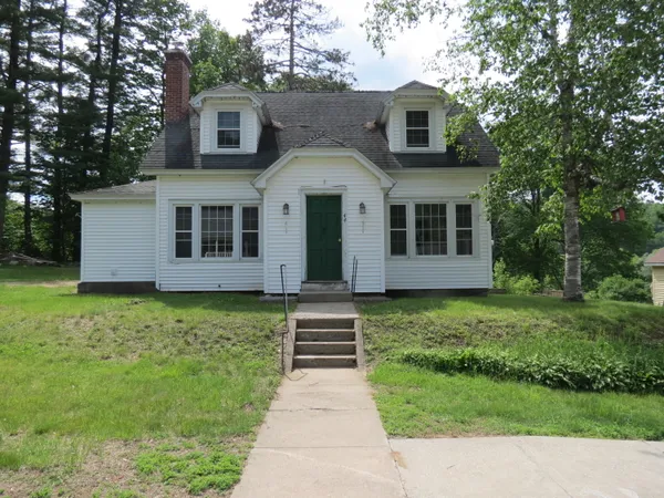 $167,500 | 44 Broad Lane, Au Sable Forks, NY 12912