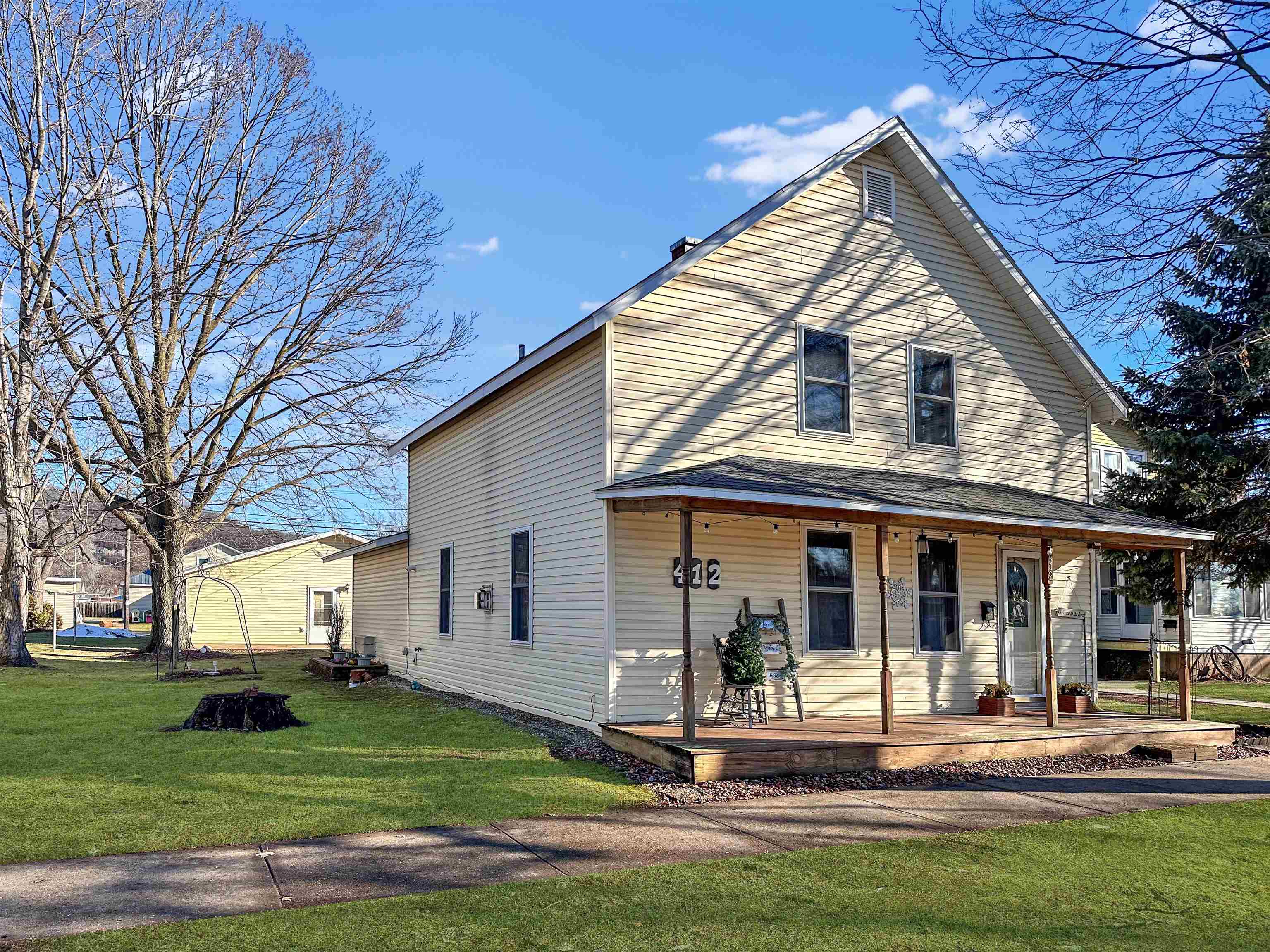 412 North Wacouta Avenue Prairie du Chien, WI 53821 - Photo 2 of 26
