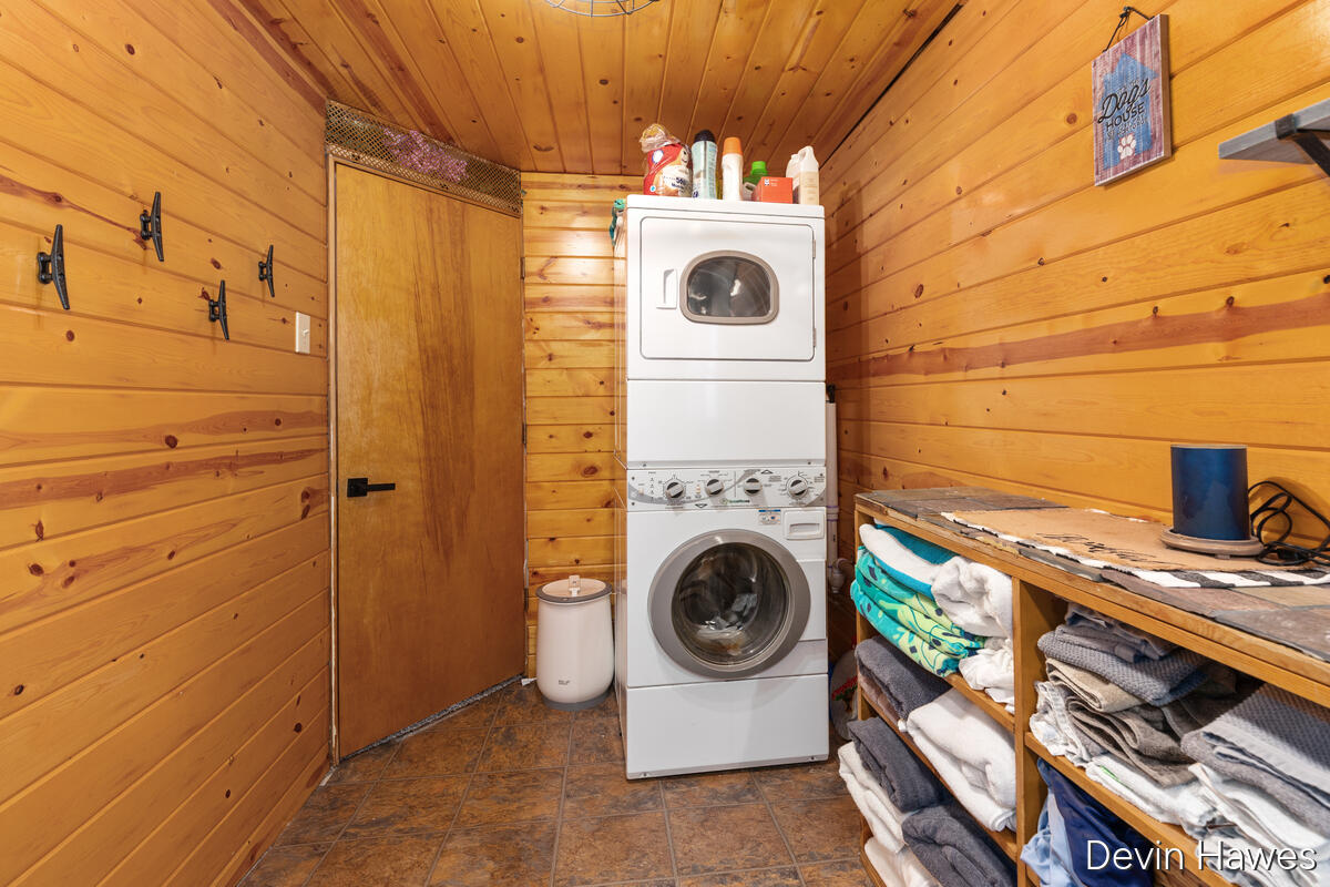 259 Ivason Drive Stanton, MI 48888 - Photo 13 of 30 259-Ivason_010