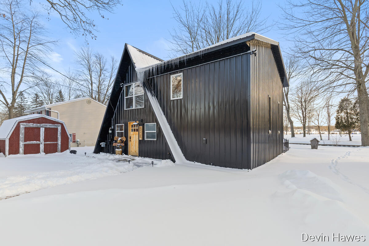 259 Ivason Drive Stanton, MI 48888 - Photo 4 of 30 259-Ivason_002