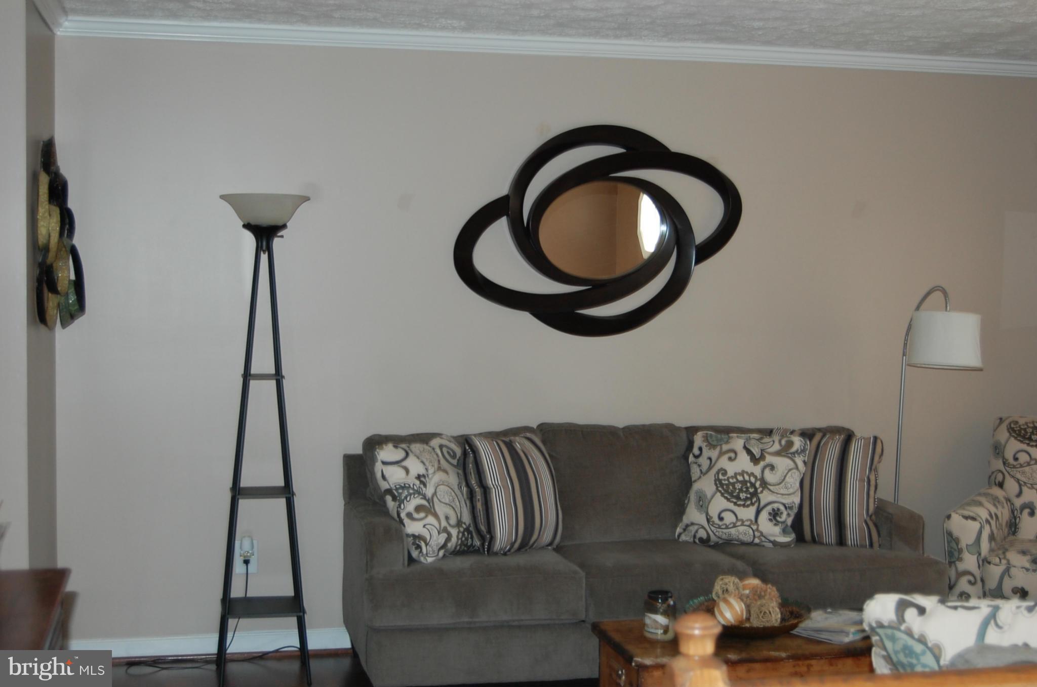 1200 Ripple Court Pasadena, MD 21122 - Photo 7 of 17 Living Room