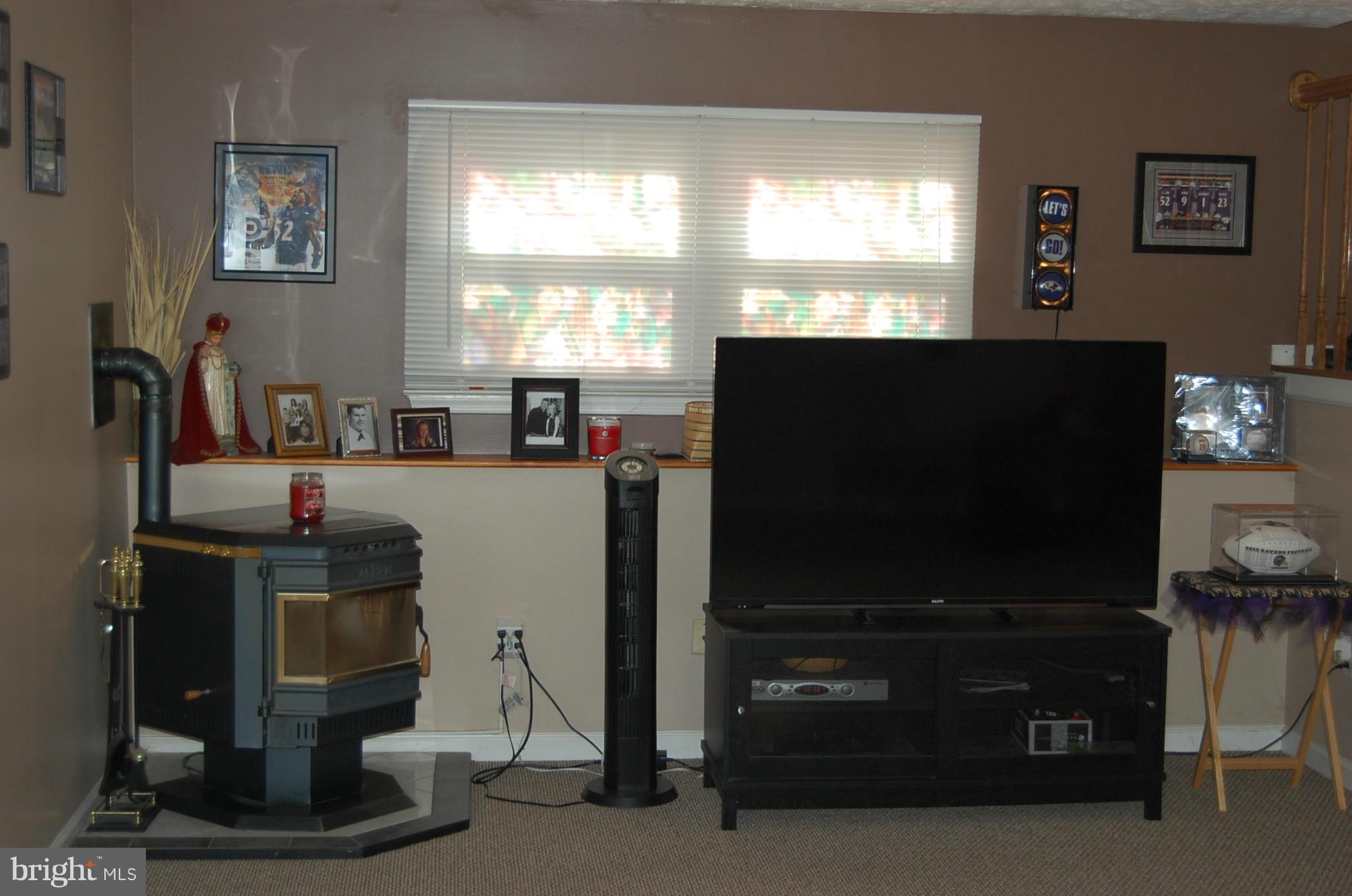 1200 Ripple Court Pasadena, MD 21122 - Photo 9 of 17 Family Room