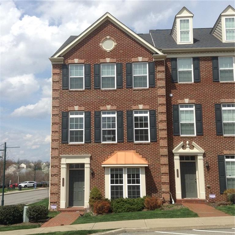 2001 Village Run Road Wexford, PA 15090 - Photo 25 of 25 Brick exterior front.