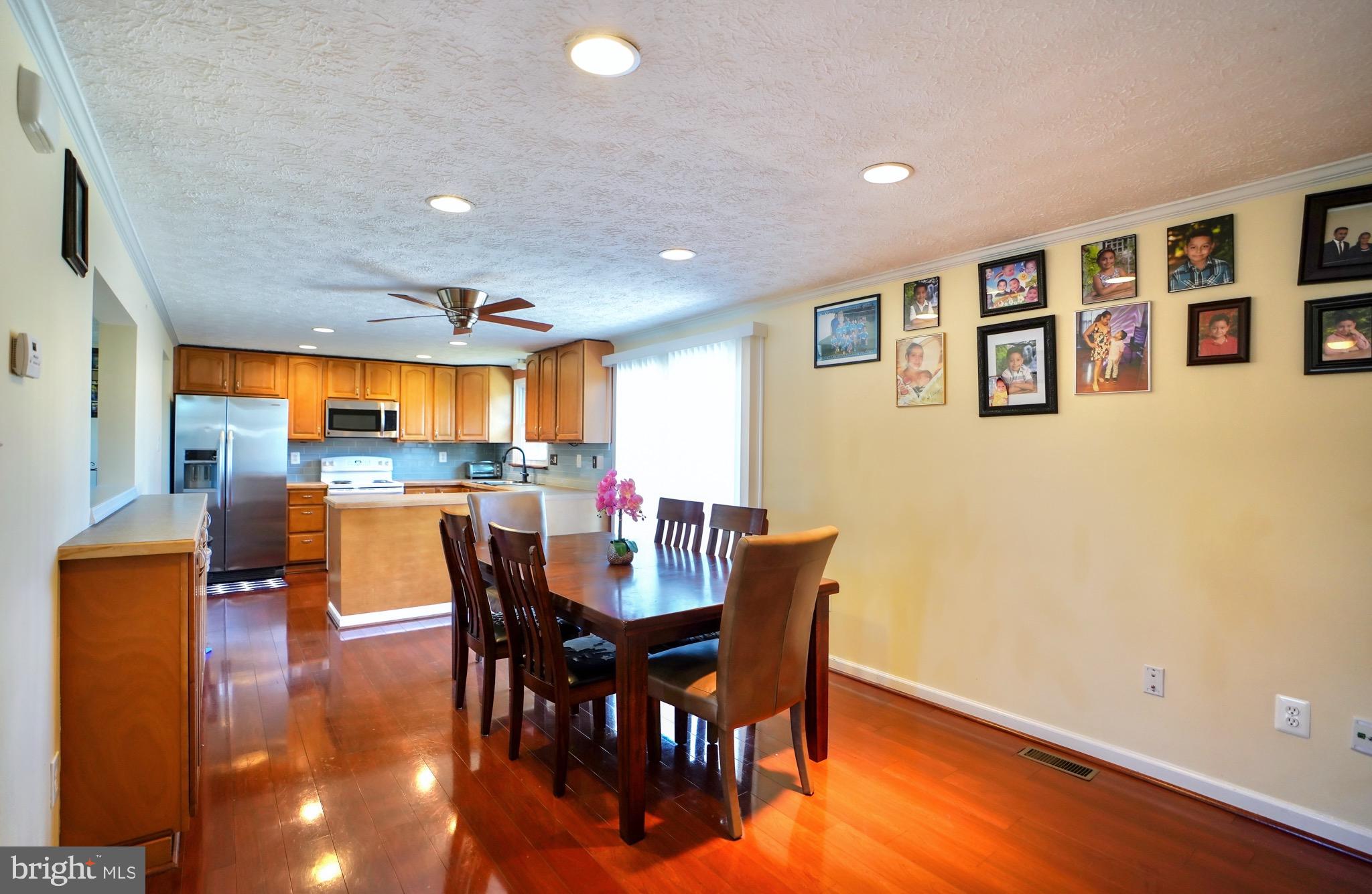 8721 Weems Road Manassas, VA 20110 - Photo 13 of 38 Gallery Image 13