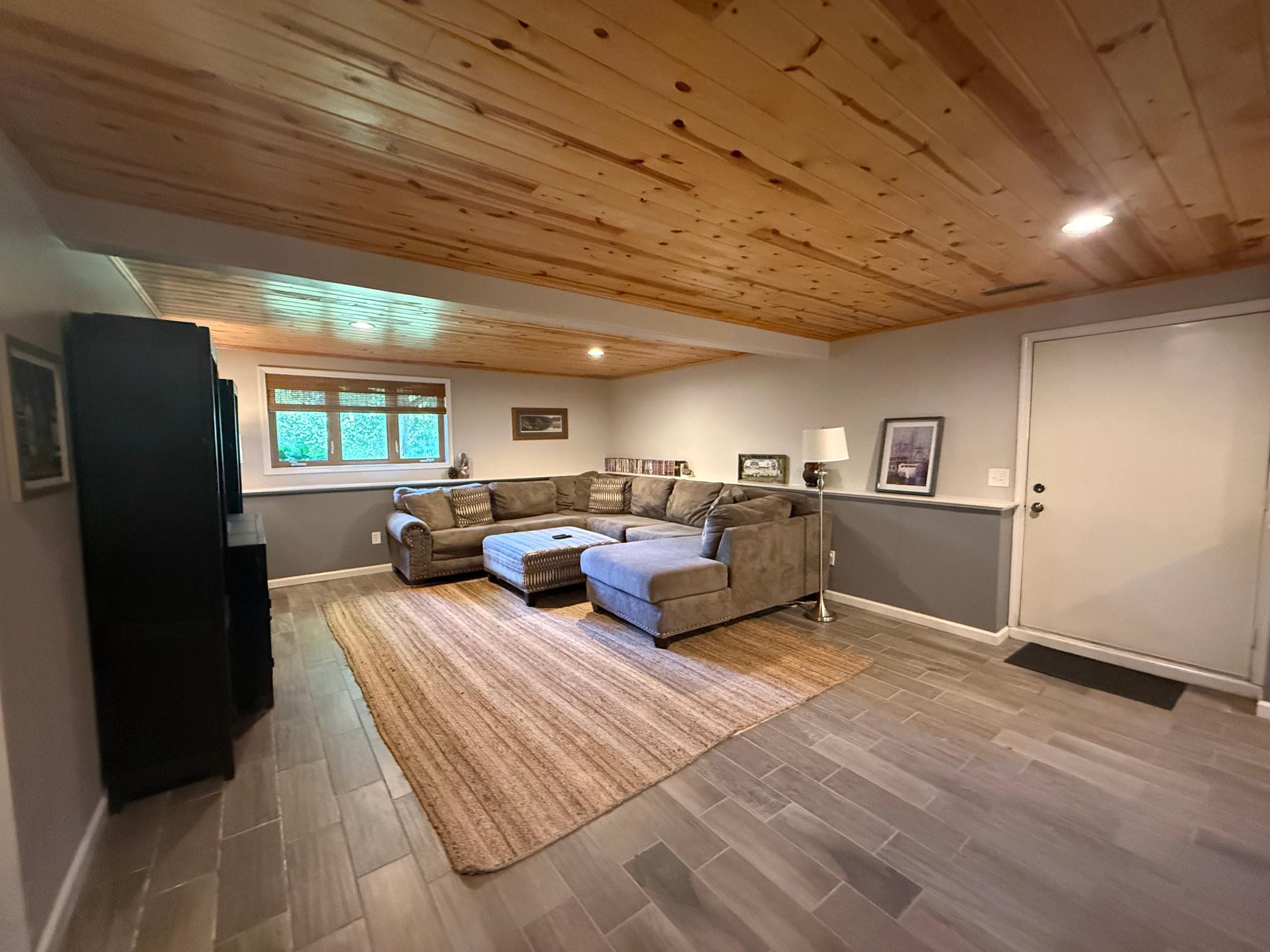 32253 Upland Road Taylors Falls, MN 55084 - Photo 22 of 36 Gallery Image 22
