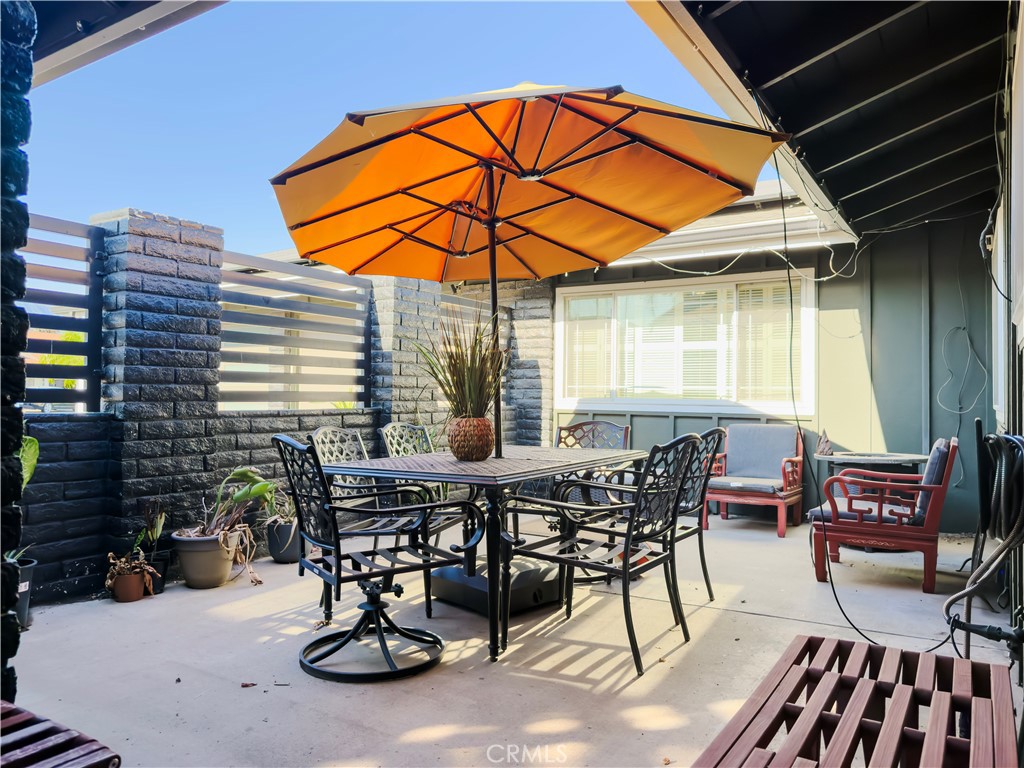 5602 North Sycamore Avenue Rialto, CA 92377 - Photo 7 of 42