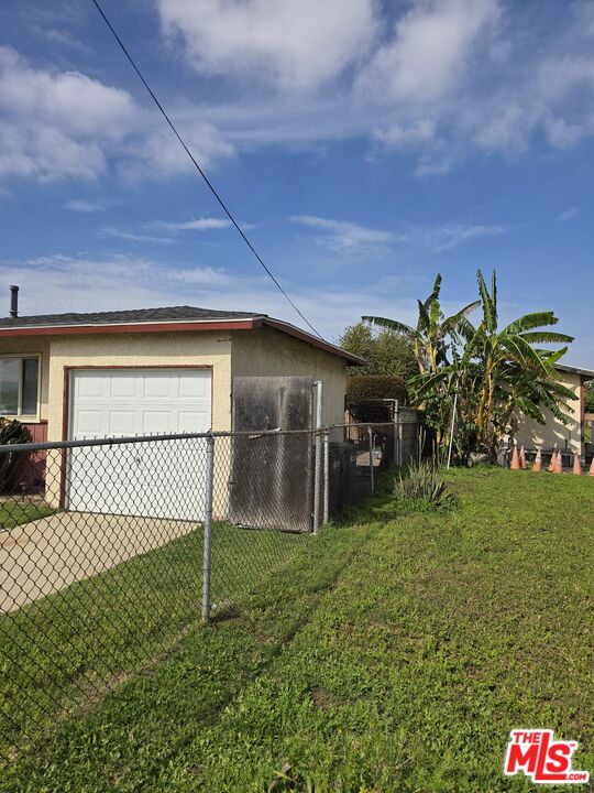 563 East 223rd Street Carson, CA 90745 - Photo 6 of 6 a view of a backyard