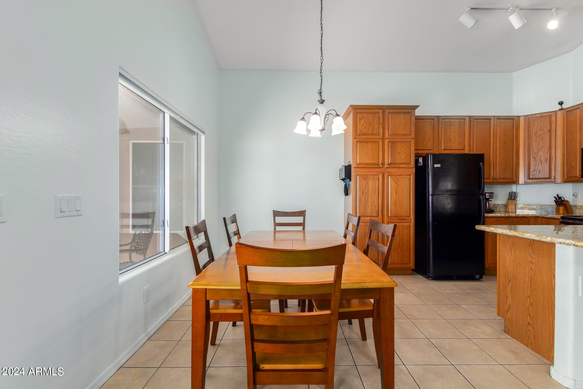 1629 North Seton Mesa, AZ 85205 - Photo 7 of 22 09 - Seton