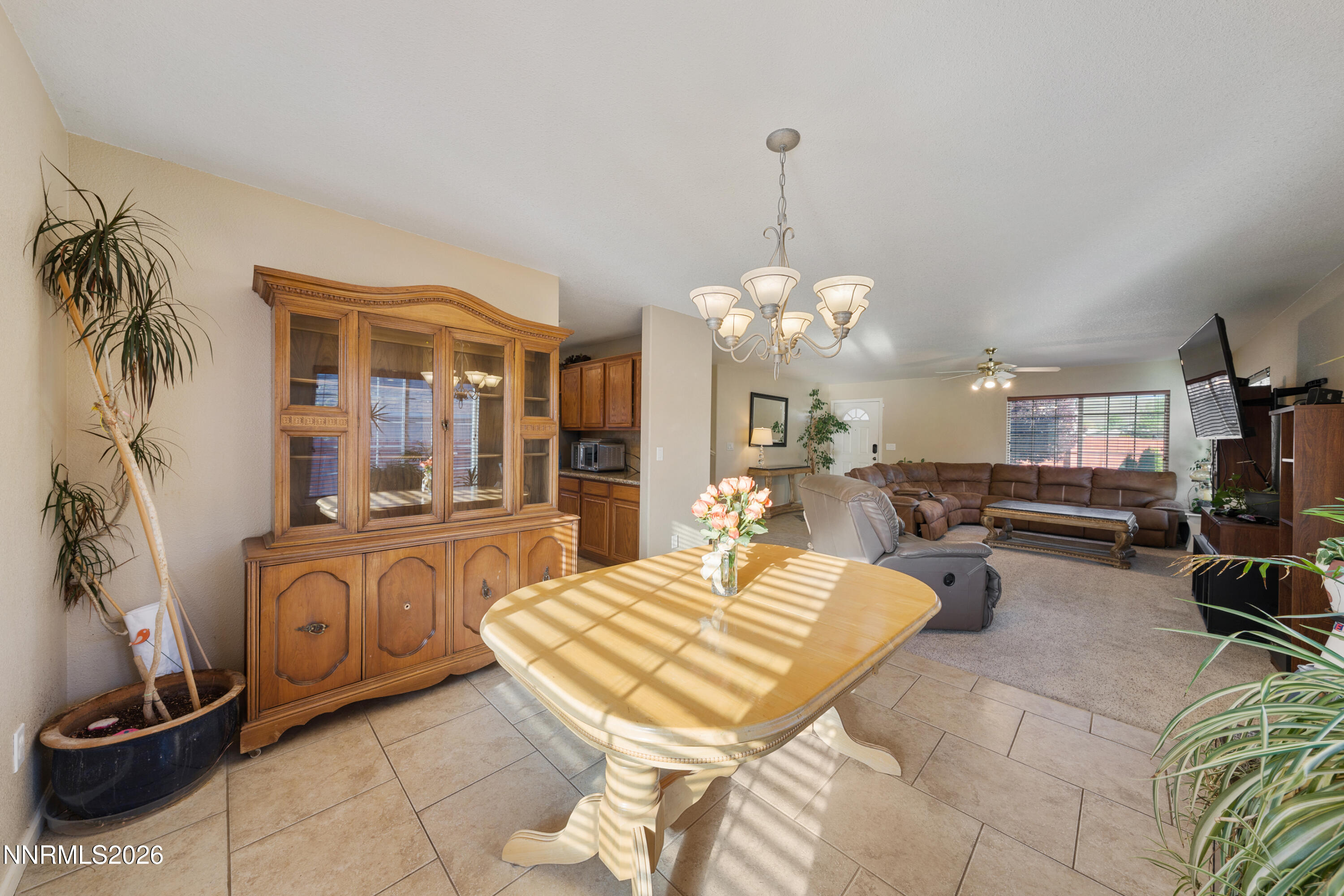 18235 Pin Oak Court Reno, NV 89508 - Photo 10 of 42 A7V03595