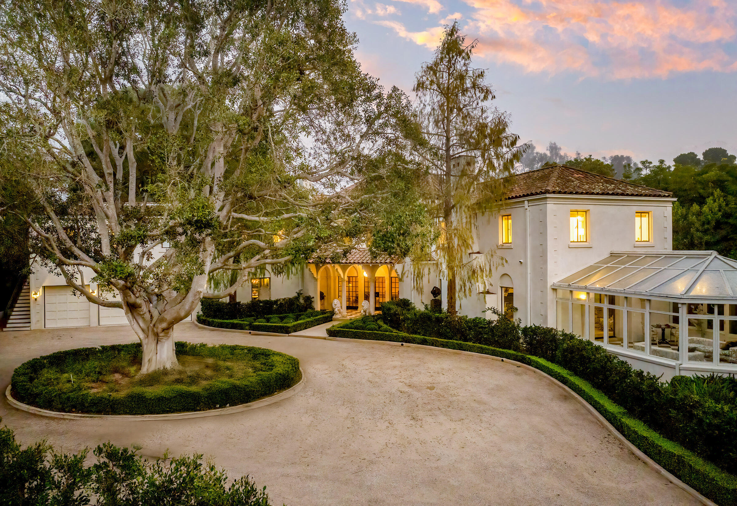 204 Hot Springs Road Montecito, CA 93108 - Photo 27 of 28 Golden Age Glamour