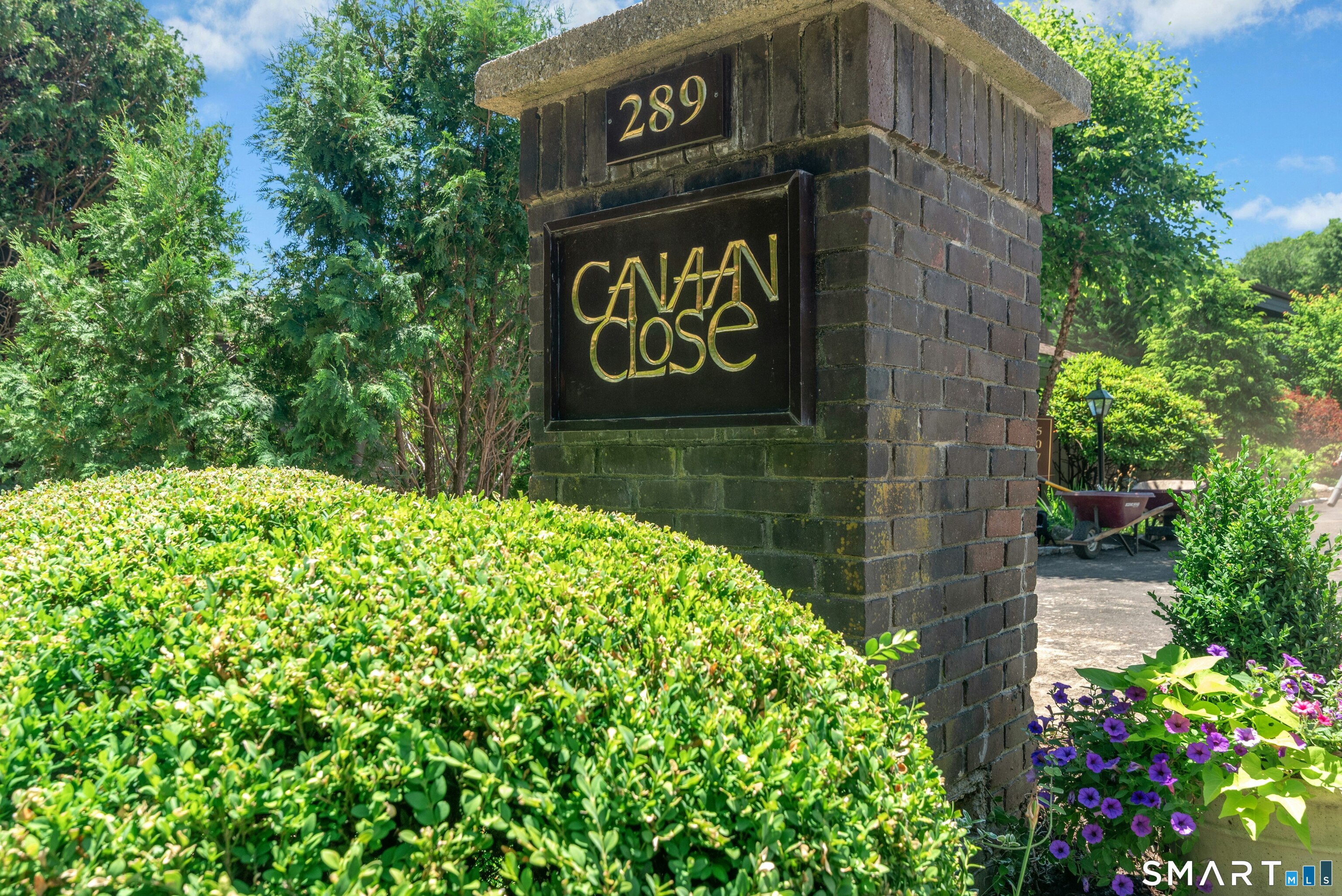 289 New Norwalk Road, Unit 39 New Canaan, CT 06840 - Photo 29 of 35