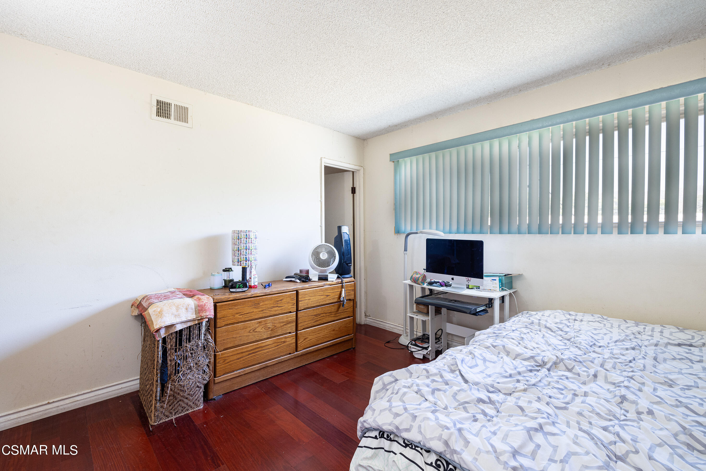 3530 Austin Avenue Simi Valley, CA 93063 - Photo 14 of 25 Austin14