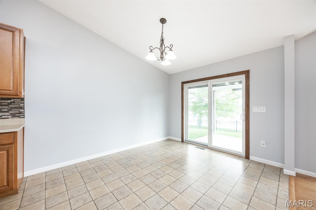 1129 Gulfstream Way Mascoutah, IL 62258 - Photo 12 of 27