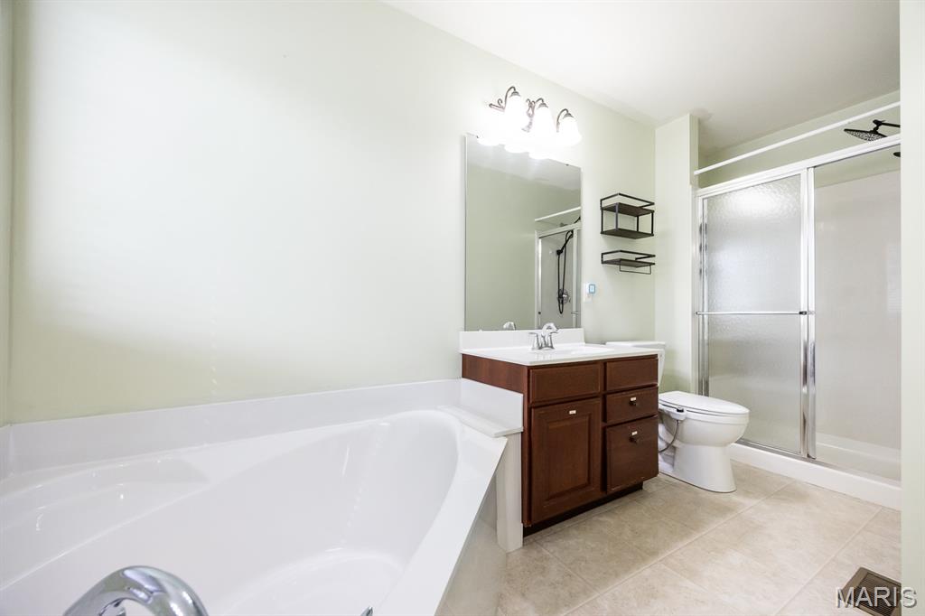 1129 Gulfstream Way Mascoutah, IL 62258 - Photo 17 of 27