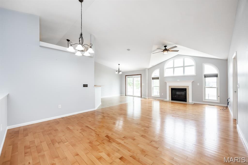 1129 Gulfstream Way Mascoutah, IL 62258 - Photo 4 of 27