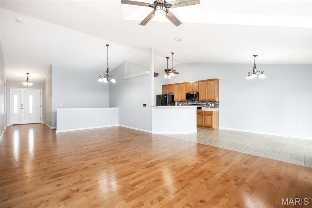 1129 Gulfstream Way Mascoutah, IL 62258 - Photo 8 of 27