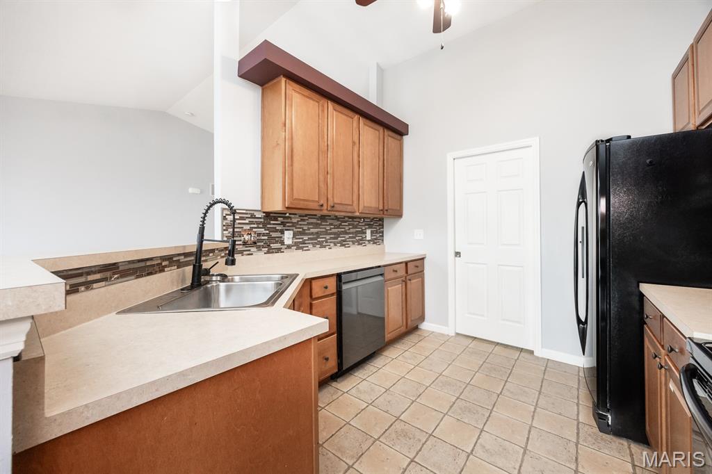 1129 Gulfstream Way Mascoutah, IL 62258 - Photo 10 of 27