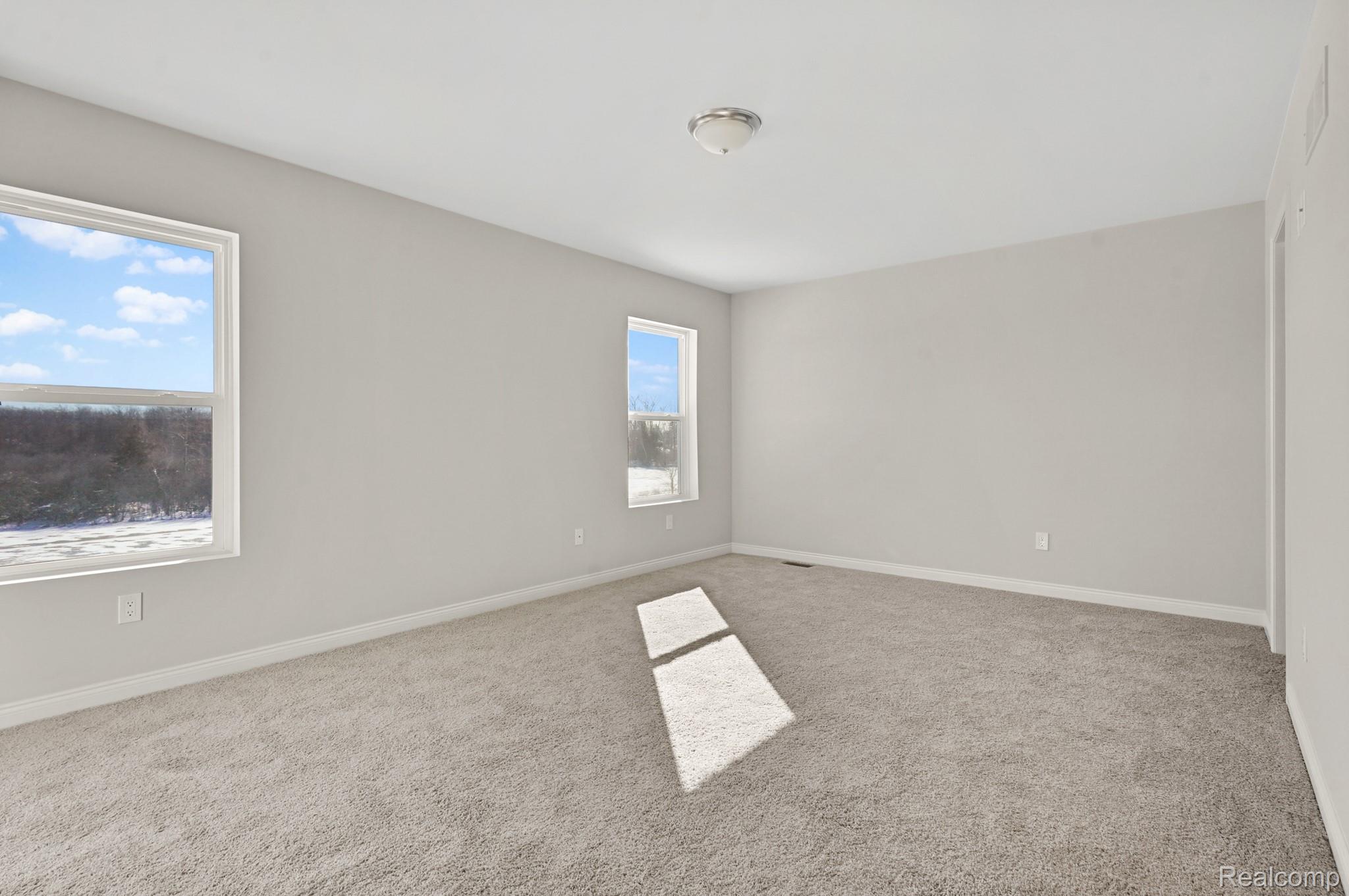 9046 Rhyan Road White Lake, MI 48386 - Photo 9 of 14 DSC09594.jpg