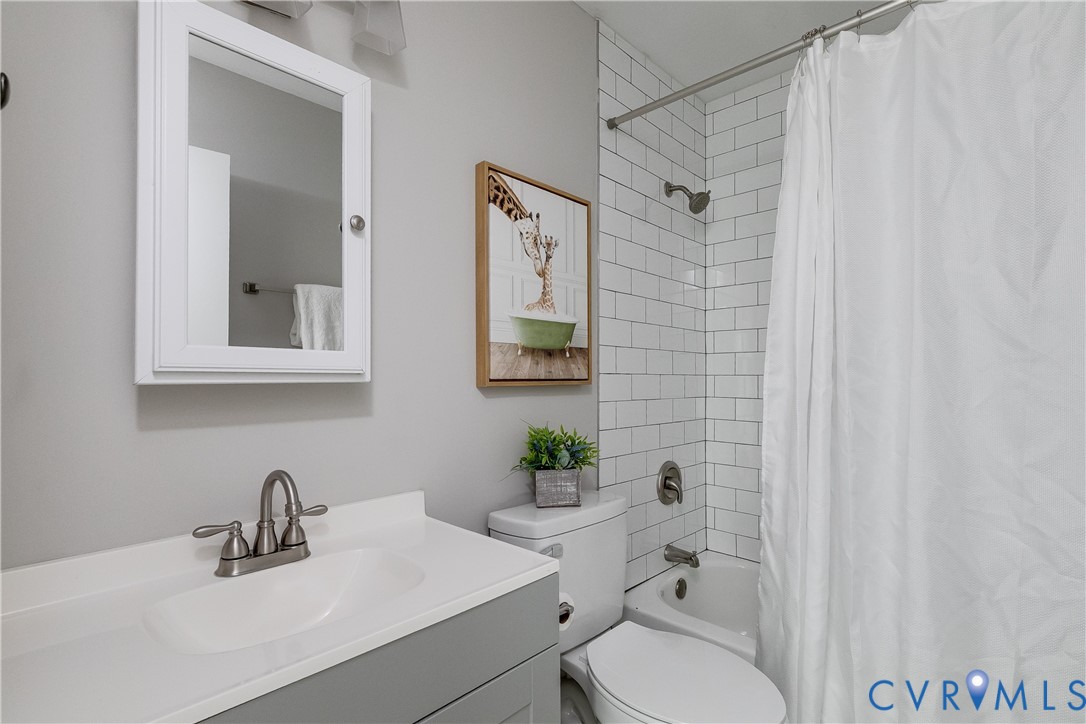 5213 Oakforest Drive Chesterfield, VA 23832 - Photo 20 of 26