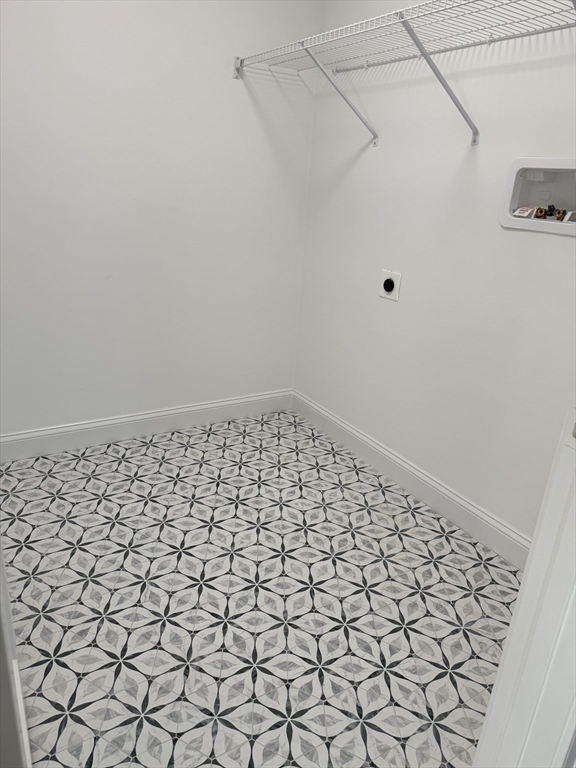 84 Pine Street Rehoboth, MA 02769 - Photo 14 of 29 a close up of a wall